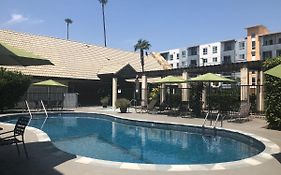 Mikado Hotel in North Hollywood